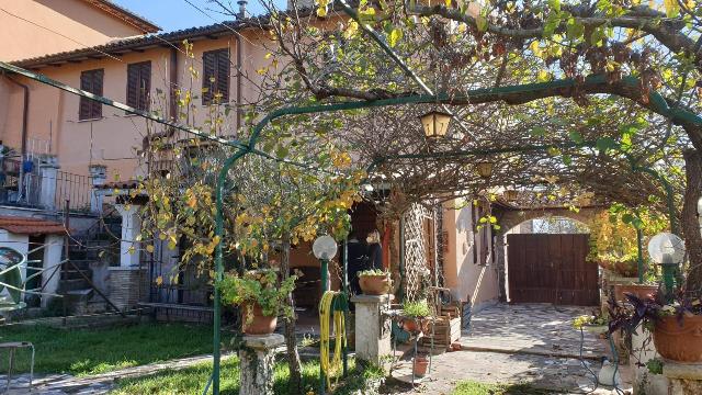 Country house or cottage in Cascinano, Spoleto - Photo 1