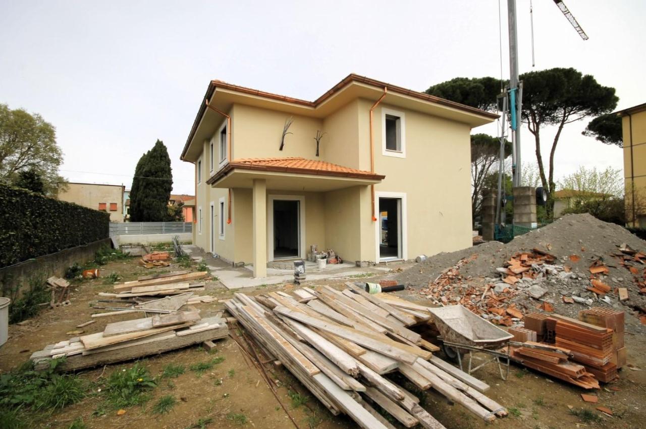 Villa bifamiliare in vendita a Capannori