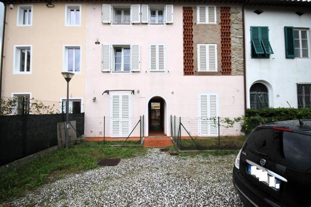 4-room flat in Don Giovanni Minzoni 135, Lucca - Photo 1