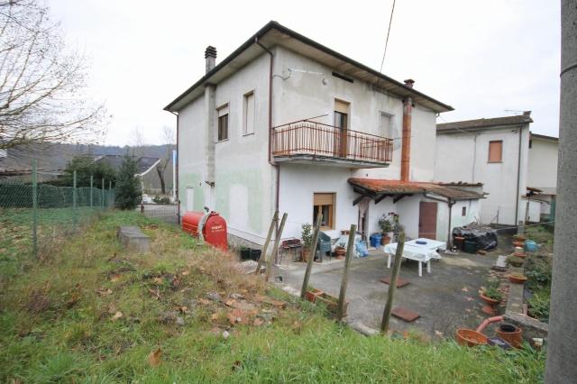 Casa indipendente in Arrara 55010, Capannori - Foto 1