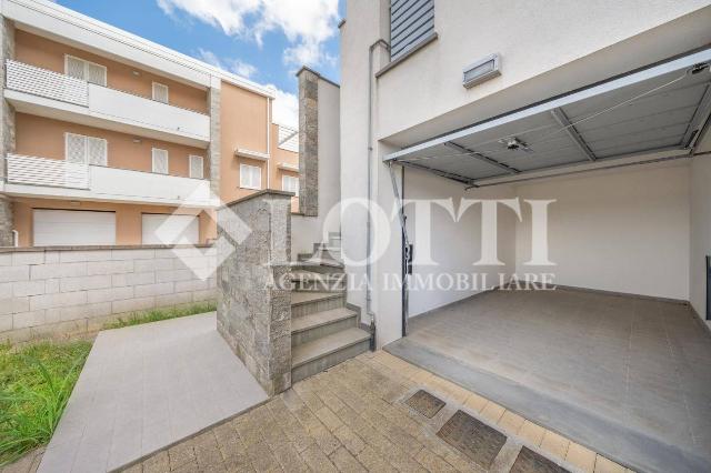 Dreizimmerwohnung in Via del Pino,  9, Pontedera - Foto 1