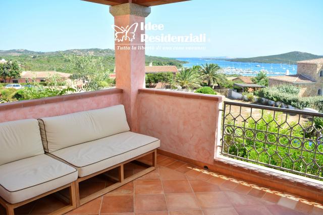 3-room flat in Porto Pozzo, Santa Teresa Gallura - Photo 1