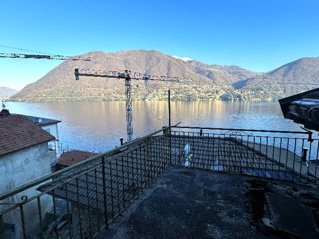 4-room flat in Via Antonio Canova, Brienno - Photo 1