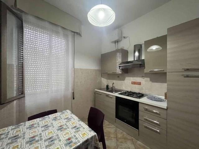 3-room flat in Via Genova, Catanzaro - Photo 1