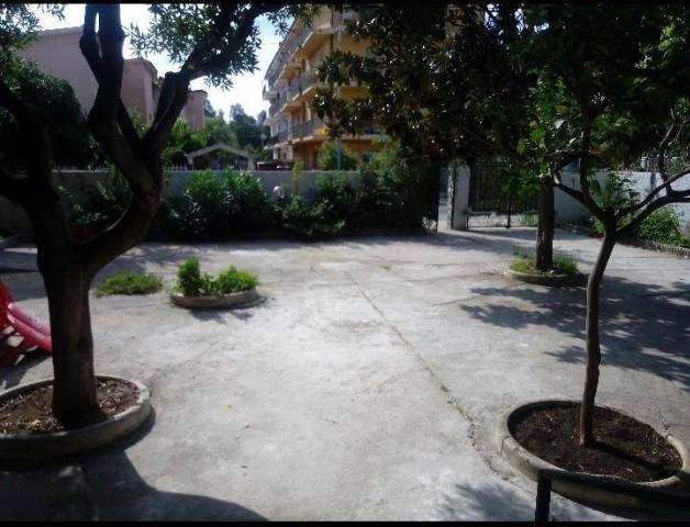 Stanza in villa in Via Vincenzo Fondacaro, Catanzaro - Foto 1