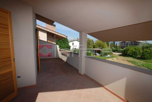 Two-family villa, Pontedera - Photo 1