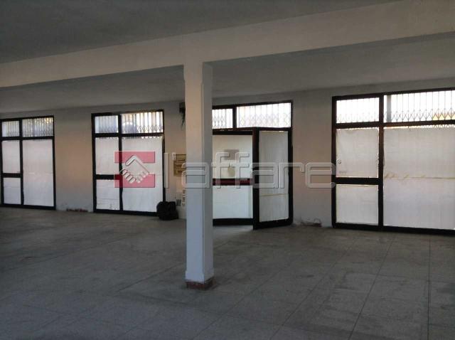 Business space, Pontedera - Photo 1