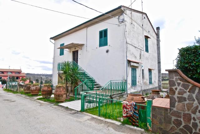 Attached house, Pontedera - Photo 1