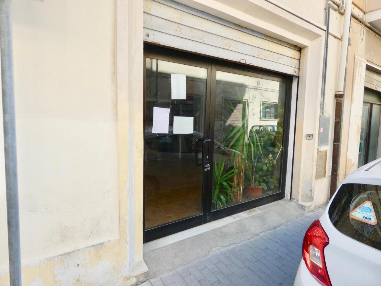 Negozio in , Pontedera, {3} - Foto 1