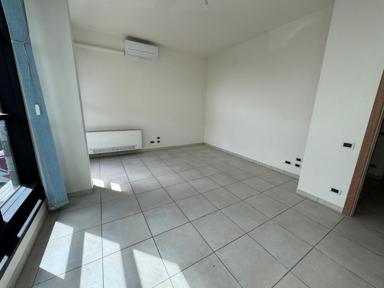 Ufficio in , Pontedera, {3} - Foto 2