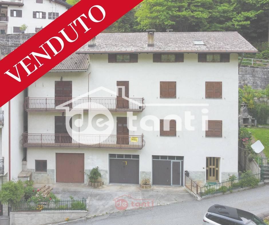 Casa indipendente in vendita a Villa Di Chiavenna