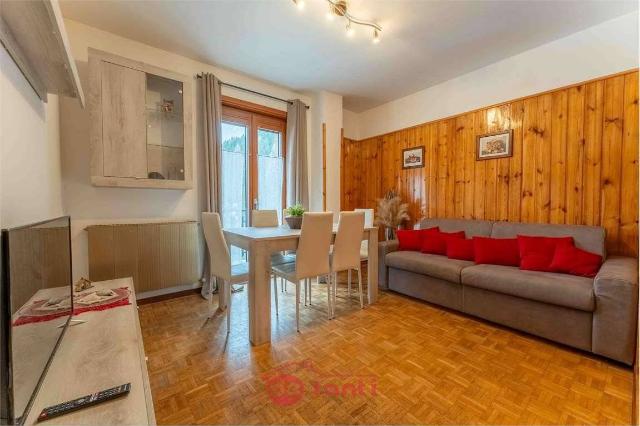 4-room flat in Via Don Luigi Re', Madesimo - Photo 1