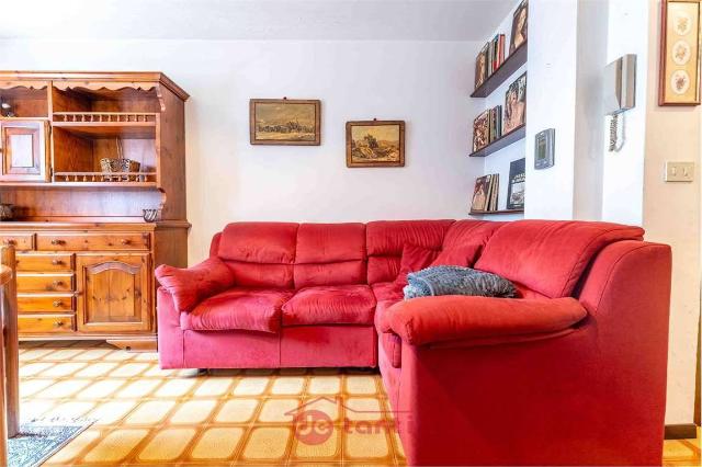 4-room flat in Via del Crotto, Campodolcino - Photo 1