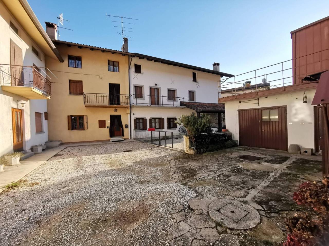 Casa indipendente in vendita a Torreano