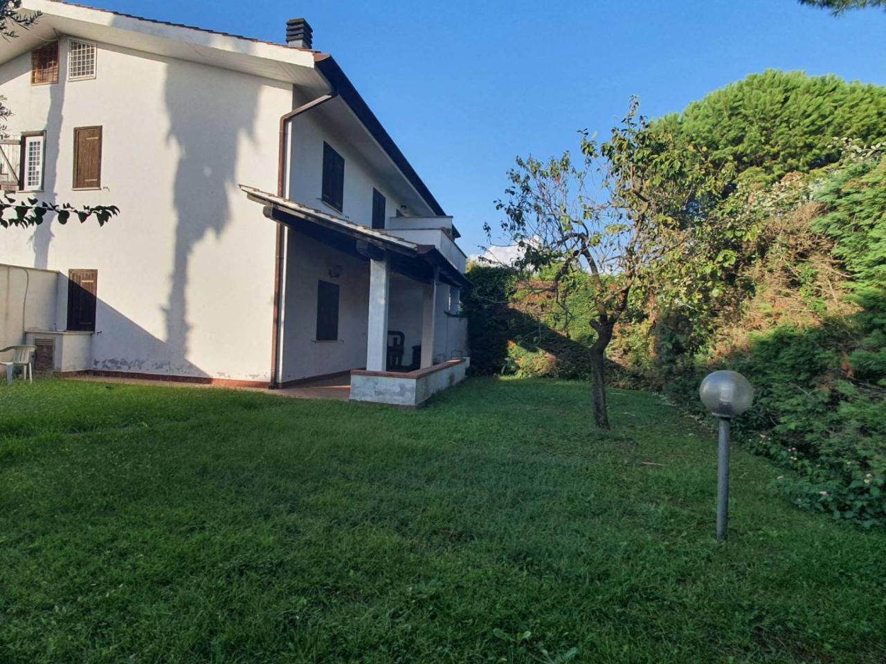 Villa in vendita a Sabaudia