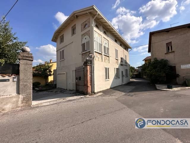 Casa indipendente in vendita a Cazzago San Martino