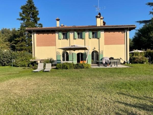 Appartamento in villa in vendita a Bologna