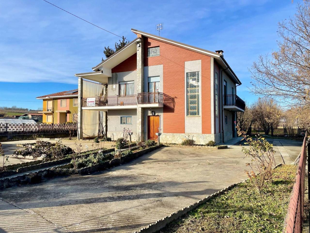 Villa in vendita a Carru'