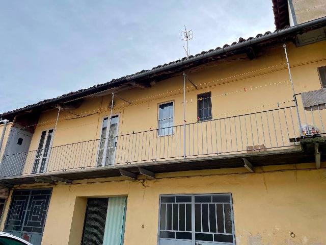 Vierzimmerwohnung in {3}, Piazza Generale Giuseppe Perotti 33 - Foto 1