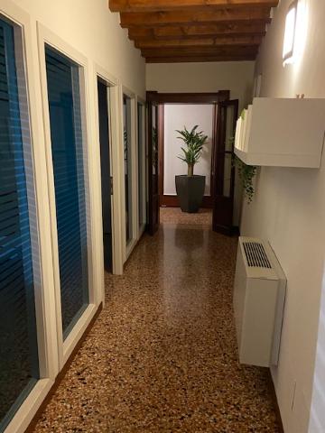 Büro in Via Cavour, Este - Foto 1