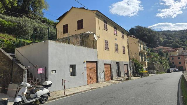 Vierzimmerwohnung in Via Emilio Vecchia, Varazze - Foto 1