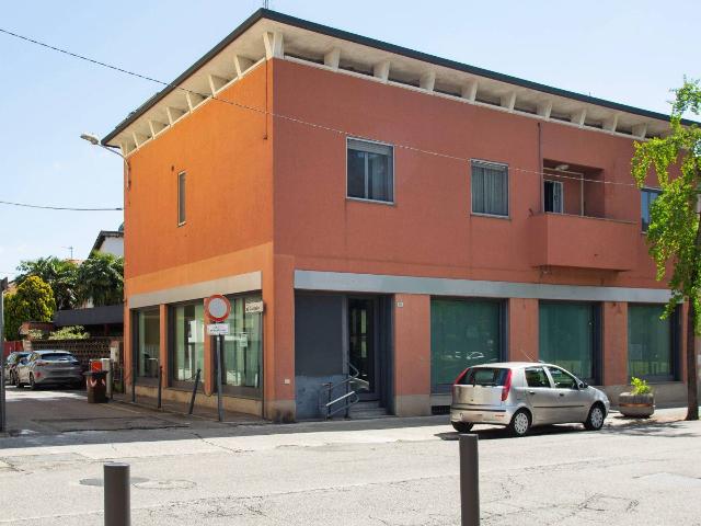 Commercial building in {3}, Via Roma 14 - Photo 1