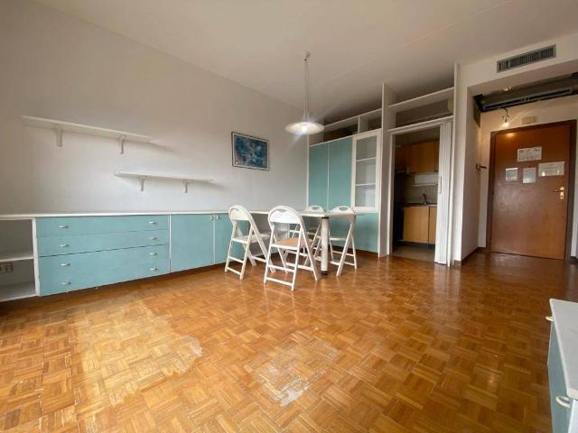 2-room flat in Via Dottor Vincenzo Rossetti, Latina - Photo 1