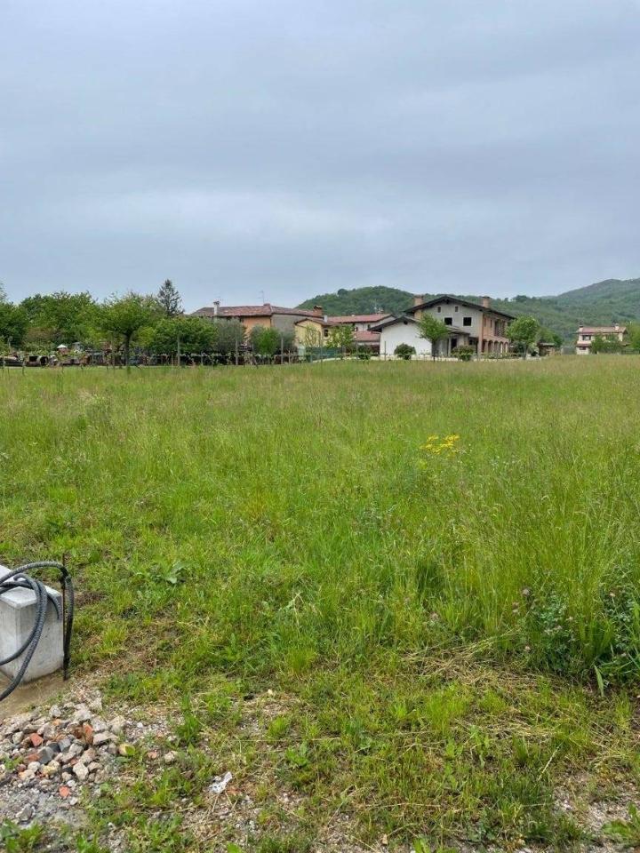 Terreno edificabile in vendita a Torreano