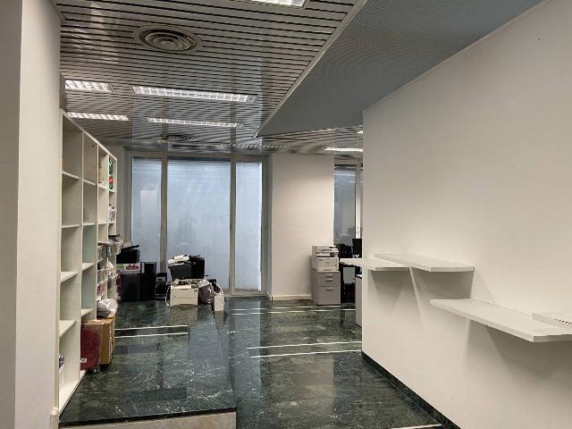 Gemeinschaftsbüro in Via Caterina Percoto, Udine - Foto 1