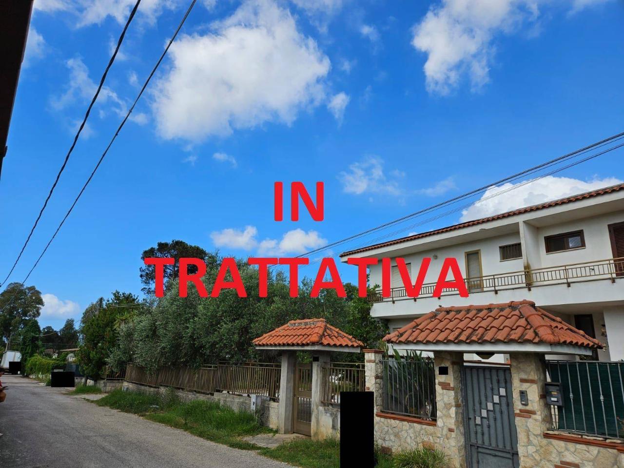 Villa in vendita a Latina