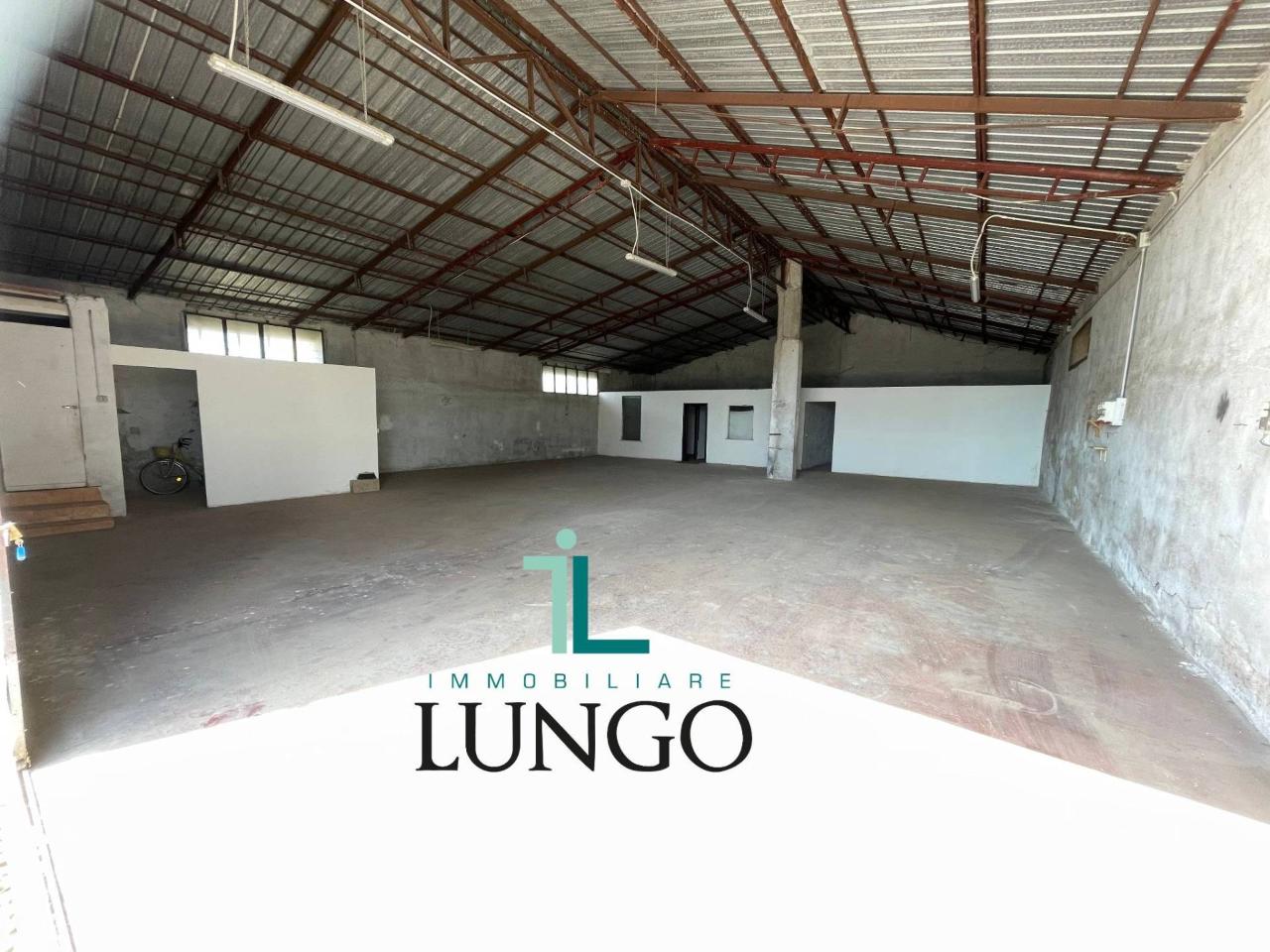 Magazzino in Via Migliara 46, Sezze, {3} - Foto 1