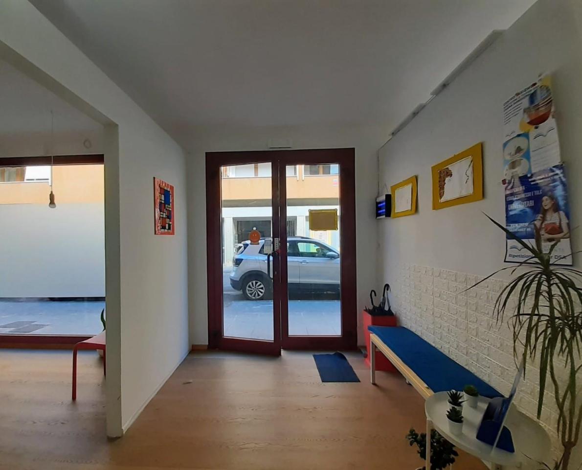 Ufficio in , Pontedera, {3} - Foto 2