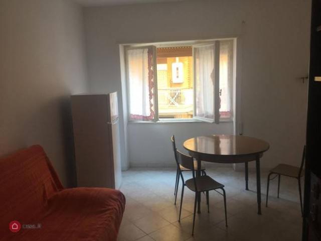 2-room flat in Via Basilicata, Terracina - Photo 1