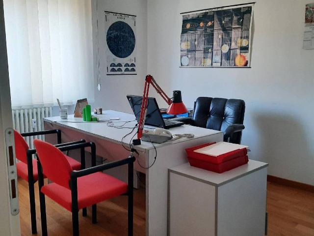 Shared office in {3}, - Photo 1