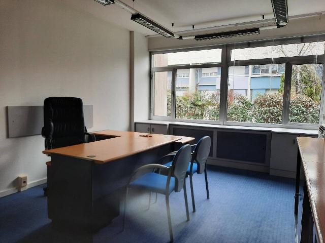 Shared office in {3}, - Photo 1