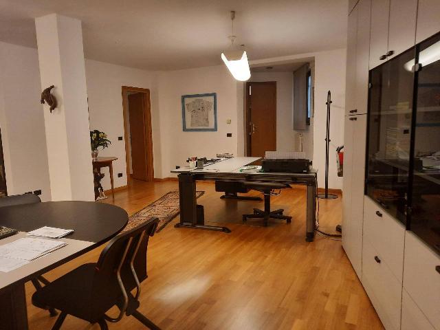 Gemeinschaftsbüro in {3}, - Foto 1