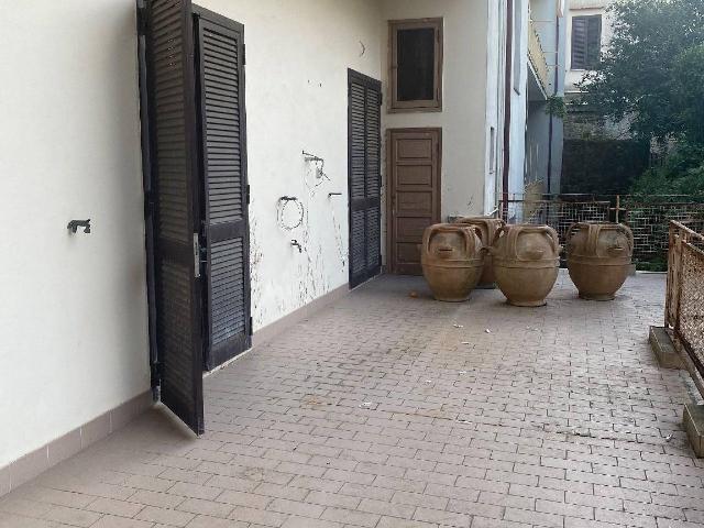 Vierzimmerwohnung in Via Vitruvio 102, Formia - Foto 1