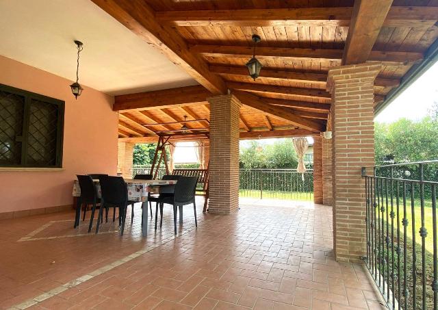 Villa in Via Apriliana 84, Aprilia - Foto 1