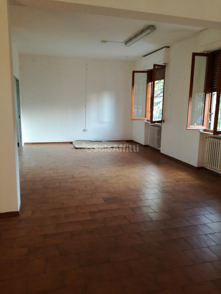 Negozio in , Foiano Della Chiana, {3} - Foto 1