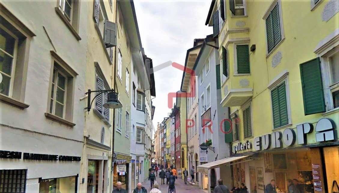 Negozio in affitto a Bolzano