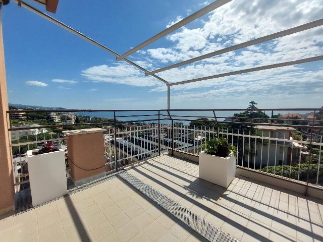 Penthouse in Via Padre Semeria  466, Sanremo - Foto 1