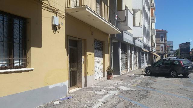 Geschäft in Via Orazio, Pescara - Foto 1