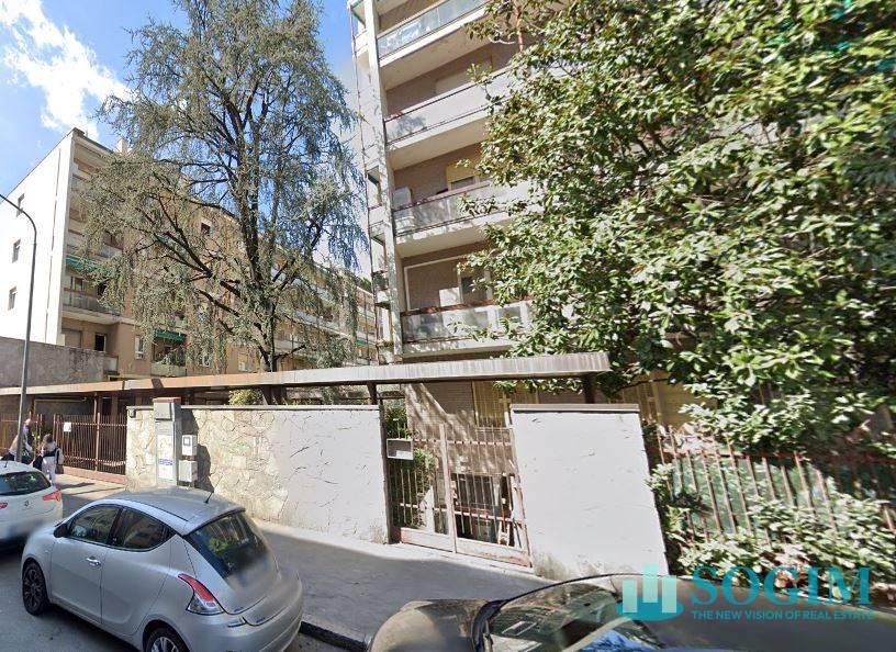 Laboratorio in , Milano, {3} - Foto 1