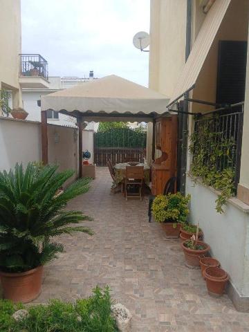 Villa a schiera in {3}, Via San Carlo a Palidoro - Foto 1