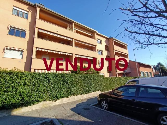 4-room flat in Via Lanzi 6/d, Cornate d'Adda - Photo 1