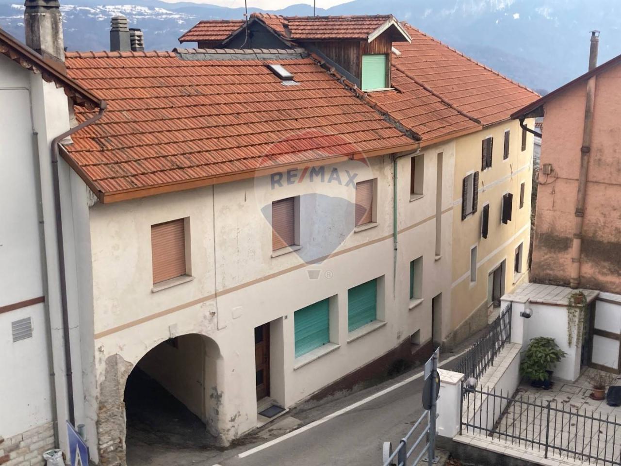 Casa indipendente in vendita a Alpago