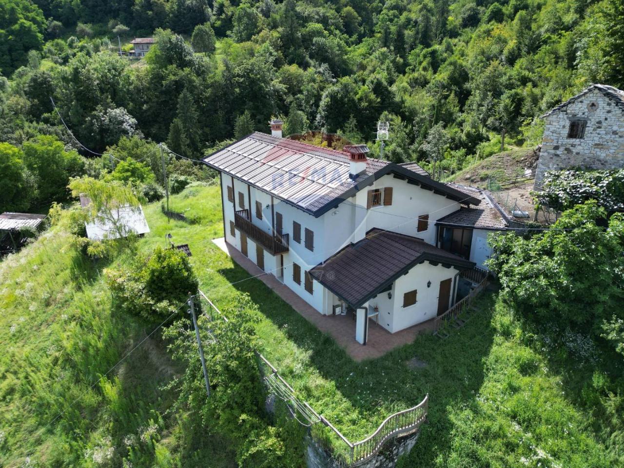Villa in vendita a Pedavena