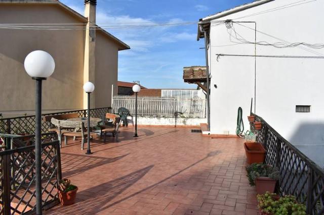 4-room flat in Via Bruno Buozzi, Gambassi Terme - Photo 1