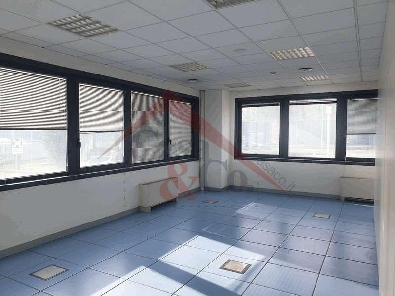 Ufficio in , Modena, {3} - Foto 1
