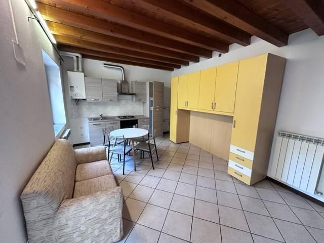 One-room flat in Piazza Pozzo, Dalmine - Photo 1